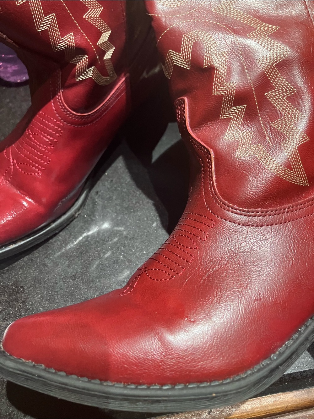 Maroon Western Embroidered Cowboy Boots - Size 6.5 - Picture 3 of 4